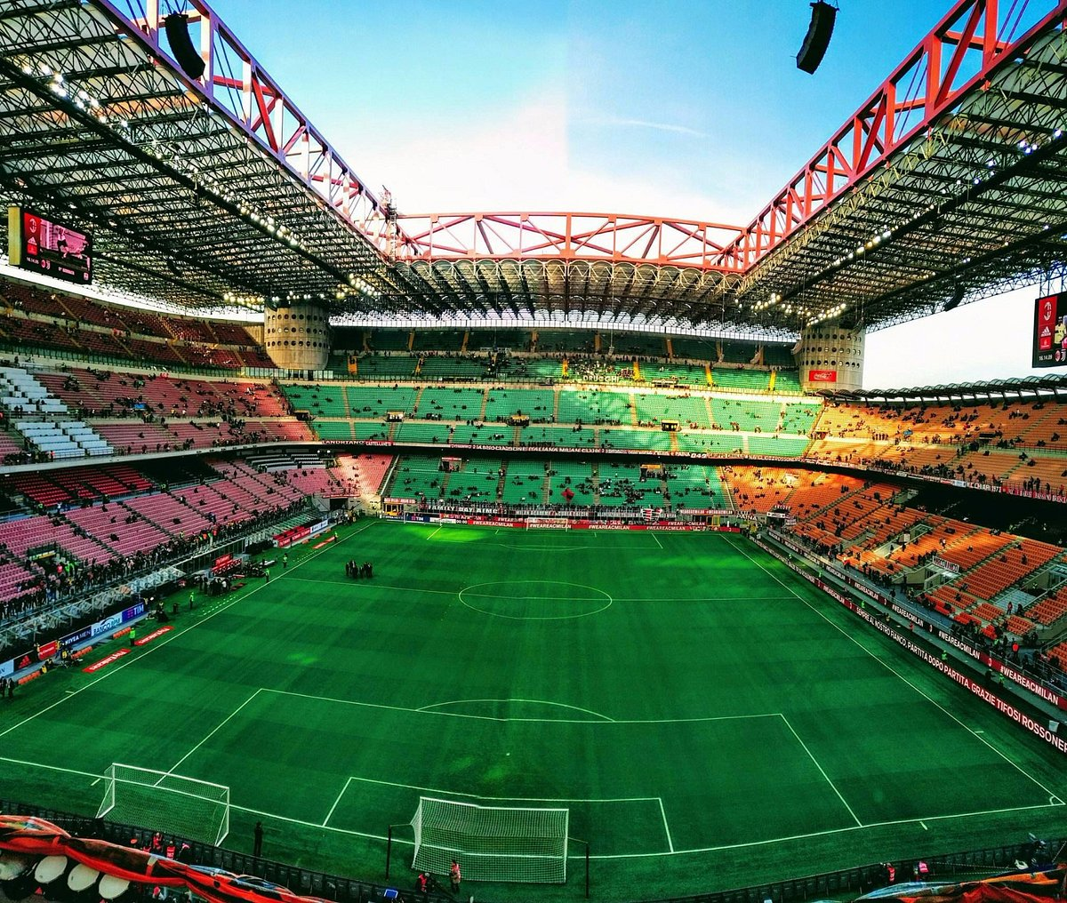 Stadio San siro.png|16